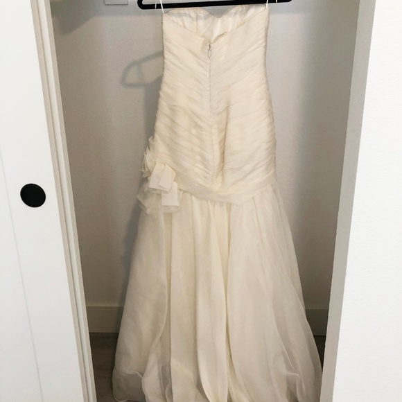 Amsale Wedding Gown - Sz 2 - Picture 5 of 10